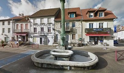 Inocente Pedro-Manuel, Pharmacie à Vercel-Villedieu-le-Camp
