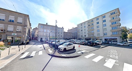 Pharmacie de la Halle, Pharmacie à Saint-Chamond