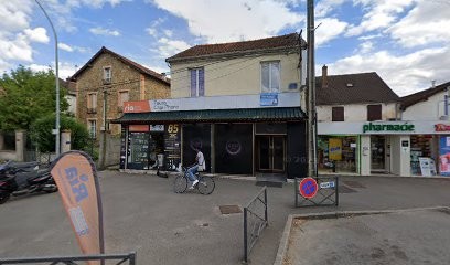 Pharmacie Foch, Pharmacie aux Mureaux