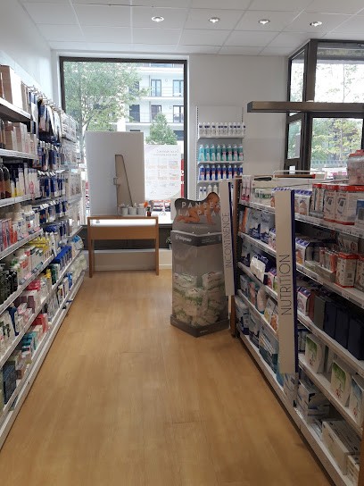 Pharmacie Du Carré Louvois, Pharmacie à Vélizy-Villacoublay