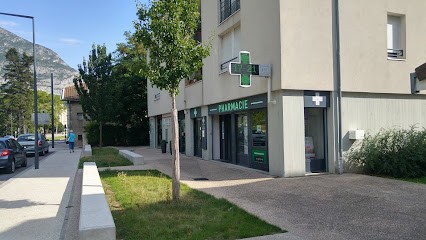 Pharmacie Casadella, Pharmacie à Saint-Égrève