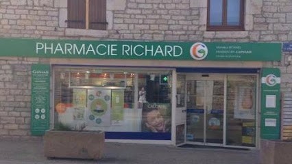 PHARMACIE RICHARD, Pharmacie à Mouchard