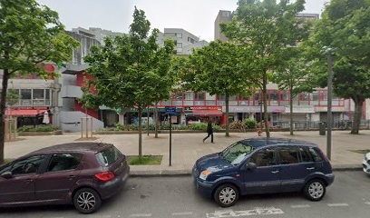 Pharmacie Bois, Pharmacie à Évry