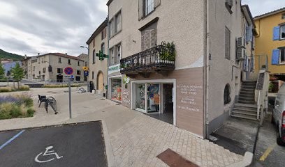 Pharmacie Centrale, Pharmacie à Romagnat