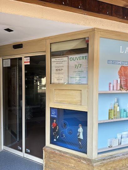 Pharmacy Danay, Pharmacie à La Clusaz