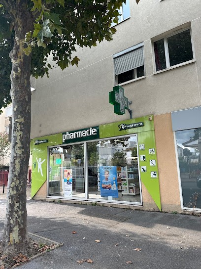 Pharmacie Maupassant, Pharmacie à Houilles