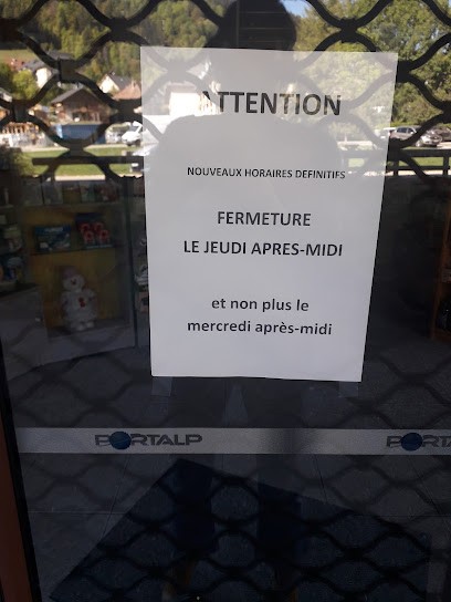 Mottet Sophie, Pharmacie à Saint-Pierre-de-Chartreuse