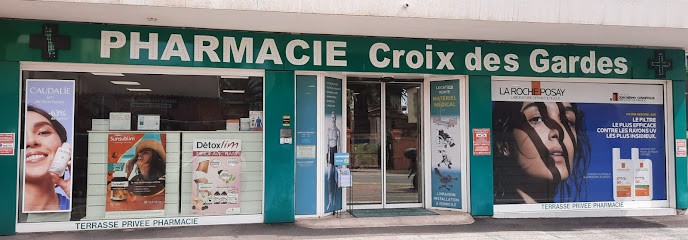 Pharmacie Croix des Gardes, Pharmacie à Cannes
