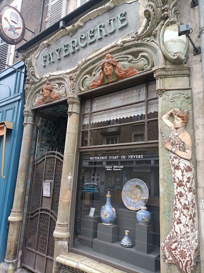 Pharmacie De La Gare, Pharmacie à Nevers
