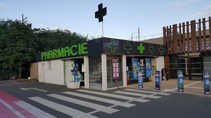 Pharmacie Du Val Joyeux, Pharmacie à Villepreux