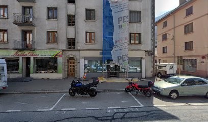 Maurin, Pharmacie à Fourneaux