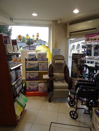 Pharmacie De Chazelles, Pharmacie à Chazelles