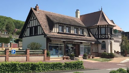 Pharmacie Zolli, Pharmacie au Trait