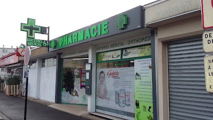 Pharmacie Principale, Pharmacie à Domont
