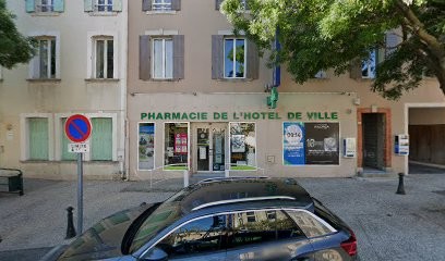 Pharmacie De L'Hôtel De Ville, Pharmacie à Saint-Saturnin-lès-Avignon