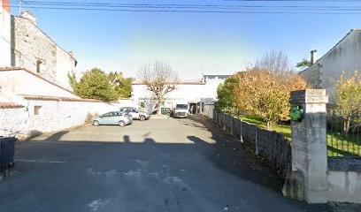 pharmacie des 3 amis, Pharmacie à Saint-Jean-d'Angély