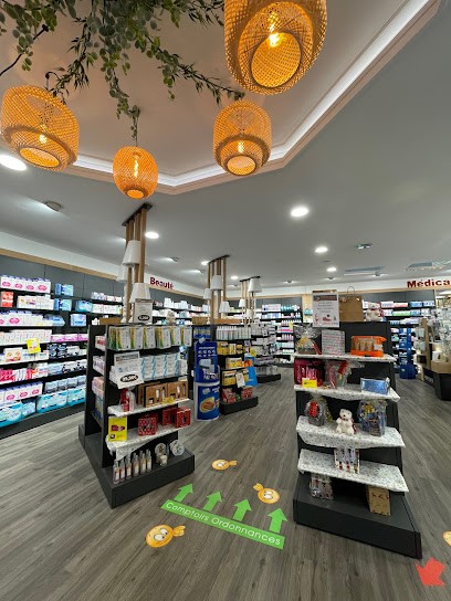 Pharmacie de la gare, Pharmacie à Rambouillet