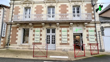 Pharmacie GIANSANTI, Pharmacie à Moncontour
