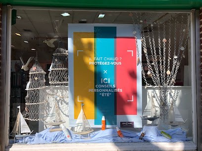 PHARMACIE DU CANADA, Pharmacie à Valenciennes