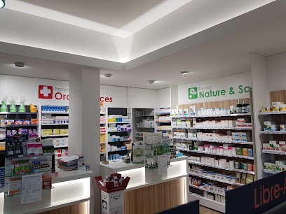 Pharmacie Centrale, Pharmacie à Flers