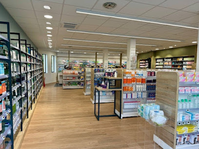 Pharmacie Briovera (Ex Pharmacie Des Remparts), Pharmacie à Saint-Lô