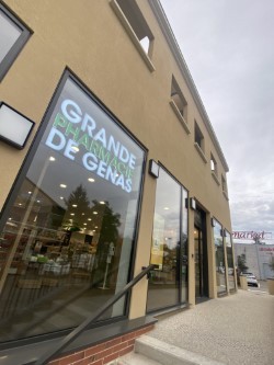 GRANDE PHARMACIE DE GENAS, Pharmacie à Genas