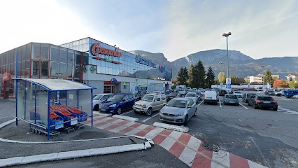 Pharmacie BAUSSAND, Pharmacie à Cluses