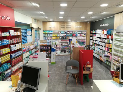 Pharmacie Pezda, Pharmacie à Cormatin