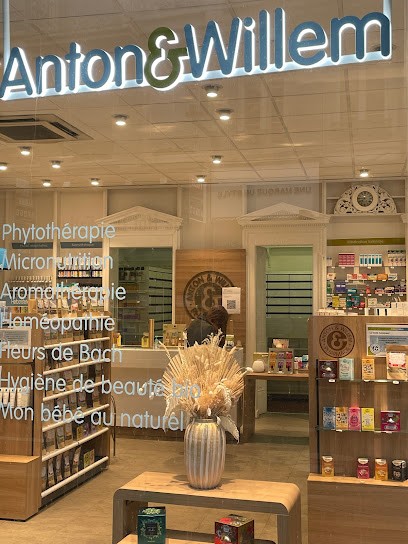 Pharmacie Du Rhone - Anton & Willem, Pharmacie à Lyon 06
