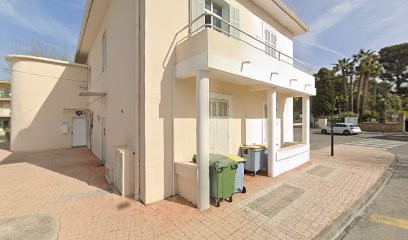 Guilbaud, Pharmacie à Saint-Raphaël
