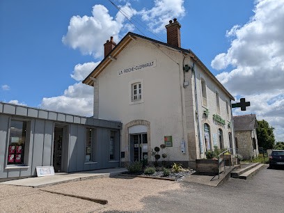 Pharmacie Turmeau Selarl, Pharmacie à La Roche-Clermault