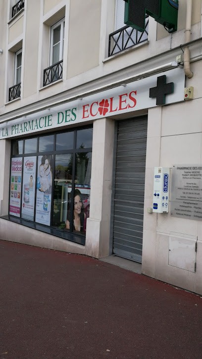Pharmacie des Ecoles, Pharmacie à Domont