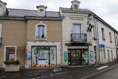 PHARMACIE DES DEUX CLOCHERS, Pharmacie à Vernantes