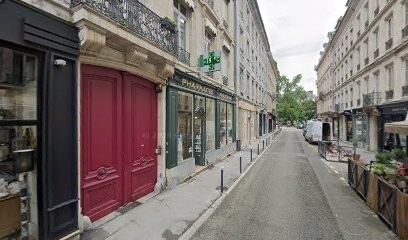 Pharmacie Moderne, Pharmacie à Besançon