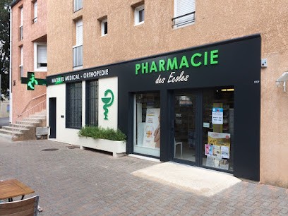 Pharmacie Des Écoles, Pharmacie à Garéoult
