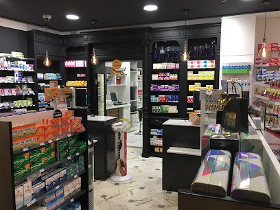 Pharmacie de la Place, Pharmacie à Maule