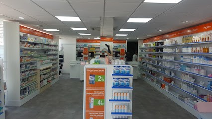 PHARMACIE PIERRE DE COUBERTIN. Espace de téléconsultation - Médecin généraliste sans RDV, Pharmacie à Sens