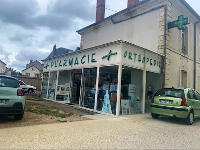 Dominique Beaume, Pharmacie à Nevers