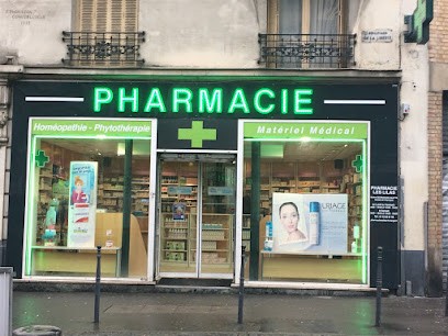 Pharmacie Les Lilas., Pharmacie aux Lilas