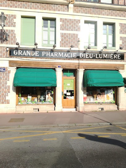 Pharmacie Dieu Lumiere, Pharmacie à Reims