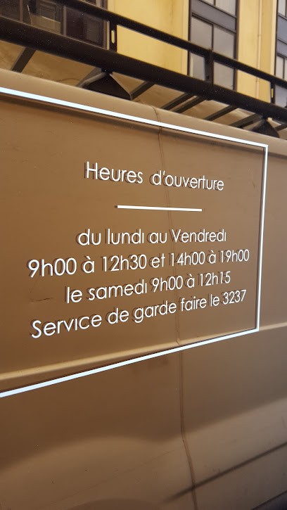 Pharmacie Du Centre, Pharmacie à Mayenne