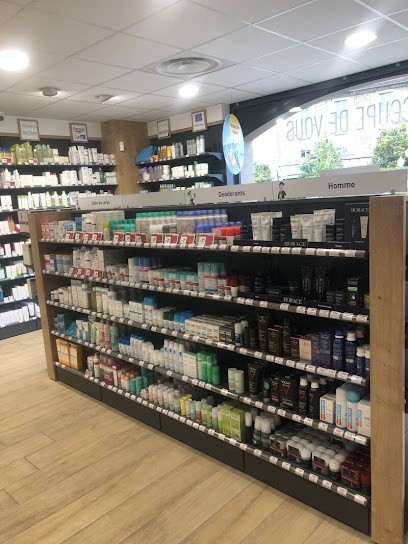 Pharmacie De L'Esplanade, Pharmacie à Dardilly