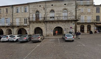 Bottéon Ducassé SNC, Pharmacie à Mézin
