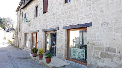 Pharmacie MC Suder, Pharmacie à Servières-le-Château