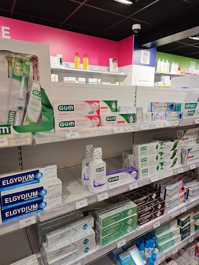 Pharmacie Principale, Pharmacie à Trappes