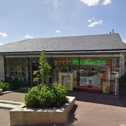 Saury Hugues, Pharmacie à Olivet