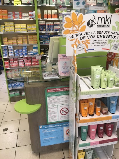 Pharmacie Dufour, Pharmacie à Hautefort