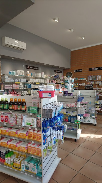 Pharmacie Centrale Clouet, Pharmacie à Puisserguier