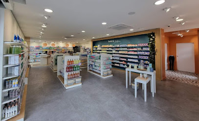 Pharmacie Péroise Pharmacie au Champ-Saint-Père