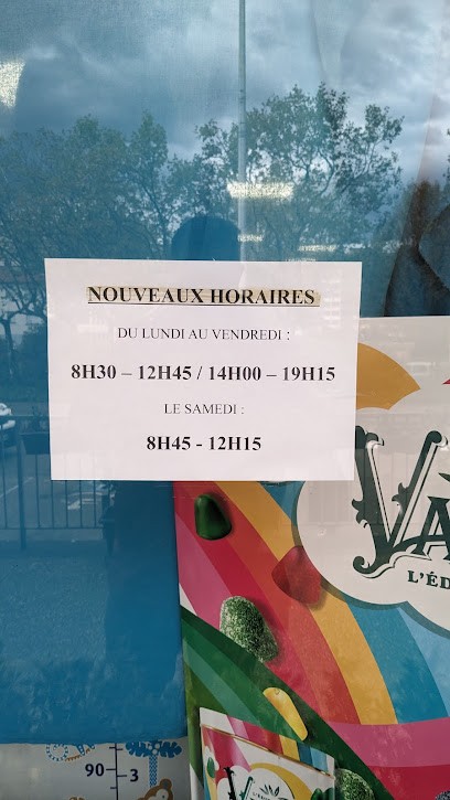 PHARMACIE DE LA PONATIERE-ROUVEURE, Pharmacie à Échirolles